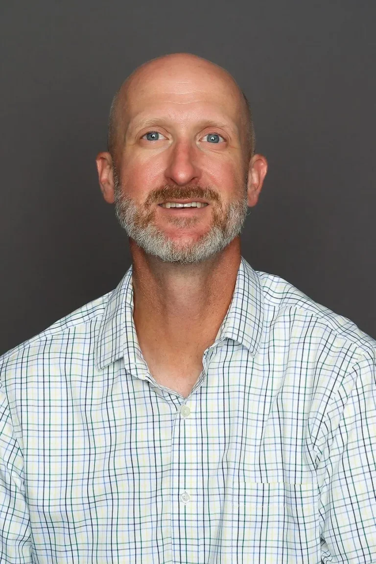 Kyle Peterman headshot