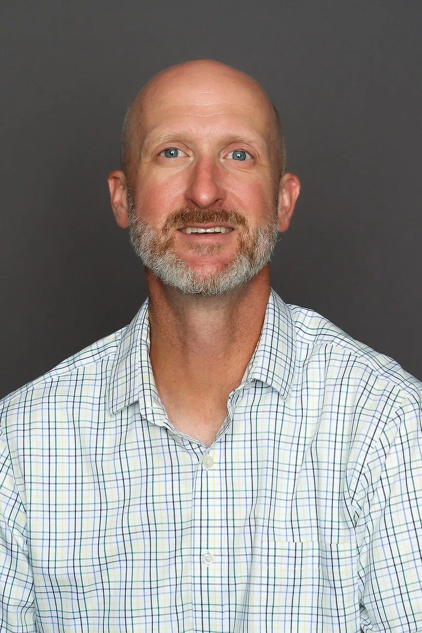Kyle Peterman headshot